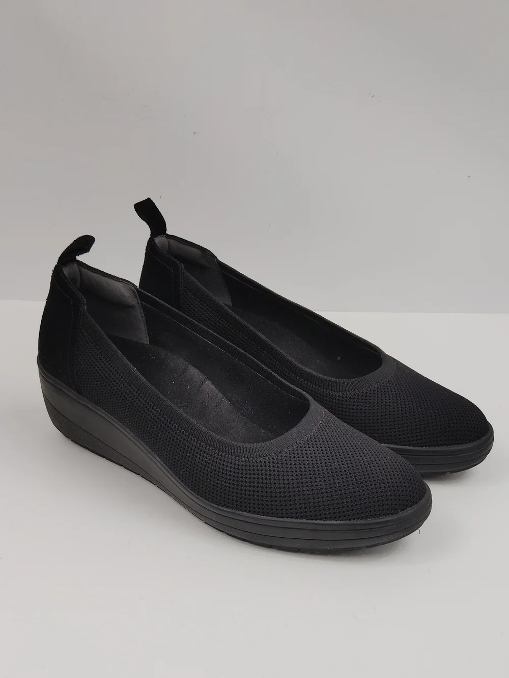 Vionic Jacey Knit Wedge